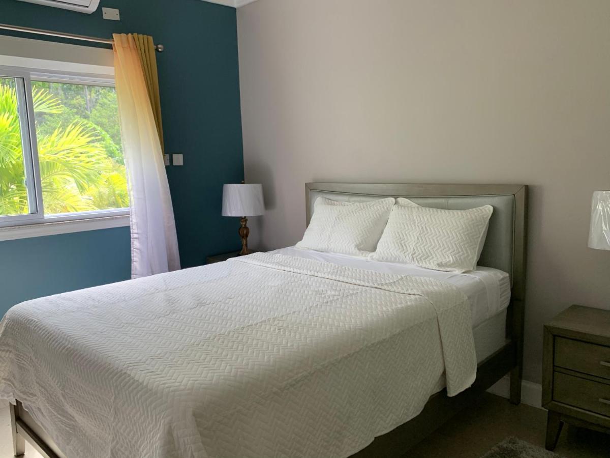 אוצ'ו ריוס The Marina Villa De Sonja מראה חיצוני תמונה