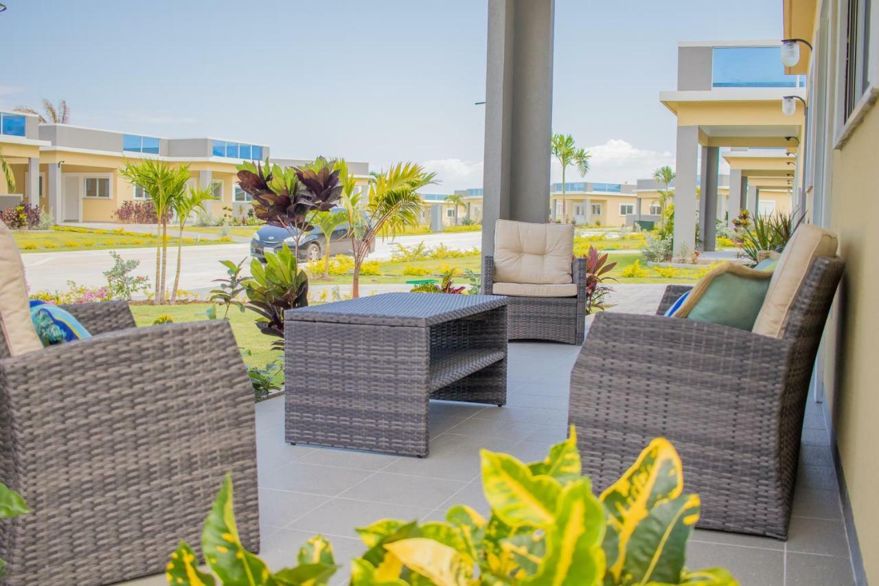 אוצ'ו ריוס The Marina Villa De Sonja מראה חיצוני תמונה